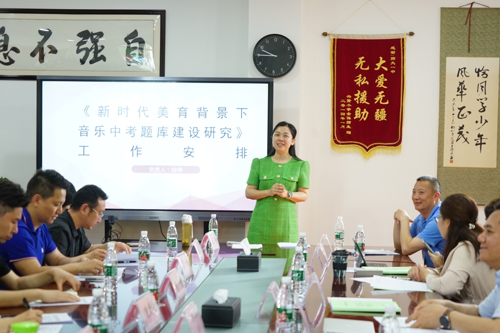 73ceba02ac6e4ce6980a1d84f4a1b1c3.jpg 73ceba02ac6e4ce6980a1d84f4a1b1c3.jpg