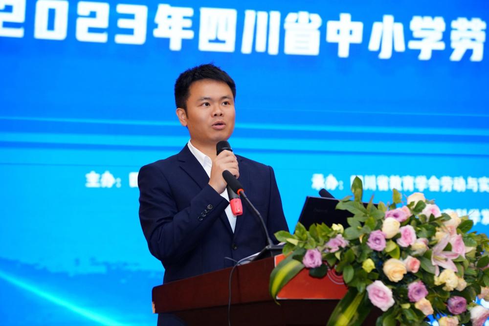 bda0657a0c4c42a5ac3ece541e4f9556.jpeg bda0657a0c4c42a5ac3ece541e4f9556.jpeg